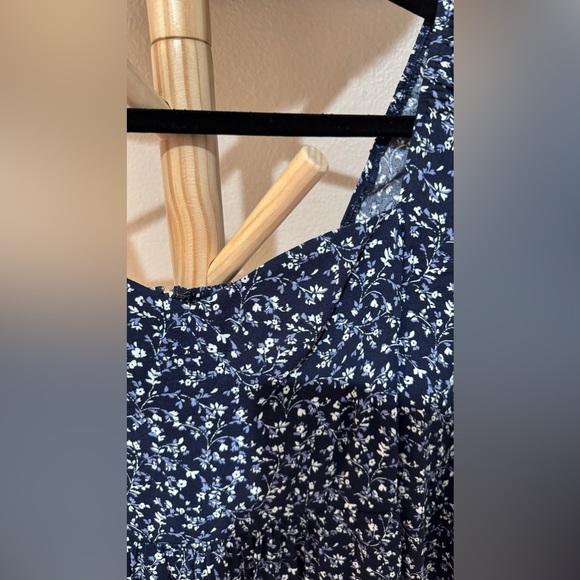 Reformation Inori Dress, size 2, brand new, never worn. - Picture 8 of 10